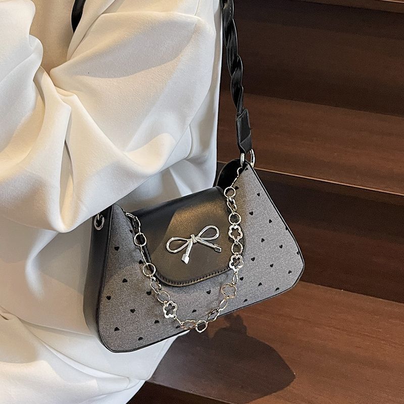 This Year S Trendy Baguette Bag For Designer Bag Luxury Bag Women New Free Shipping Fashionable Shoulder Underarm Bag Ins Niche Versatile Shoulder Bag