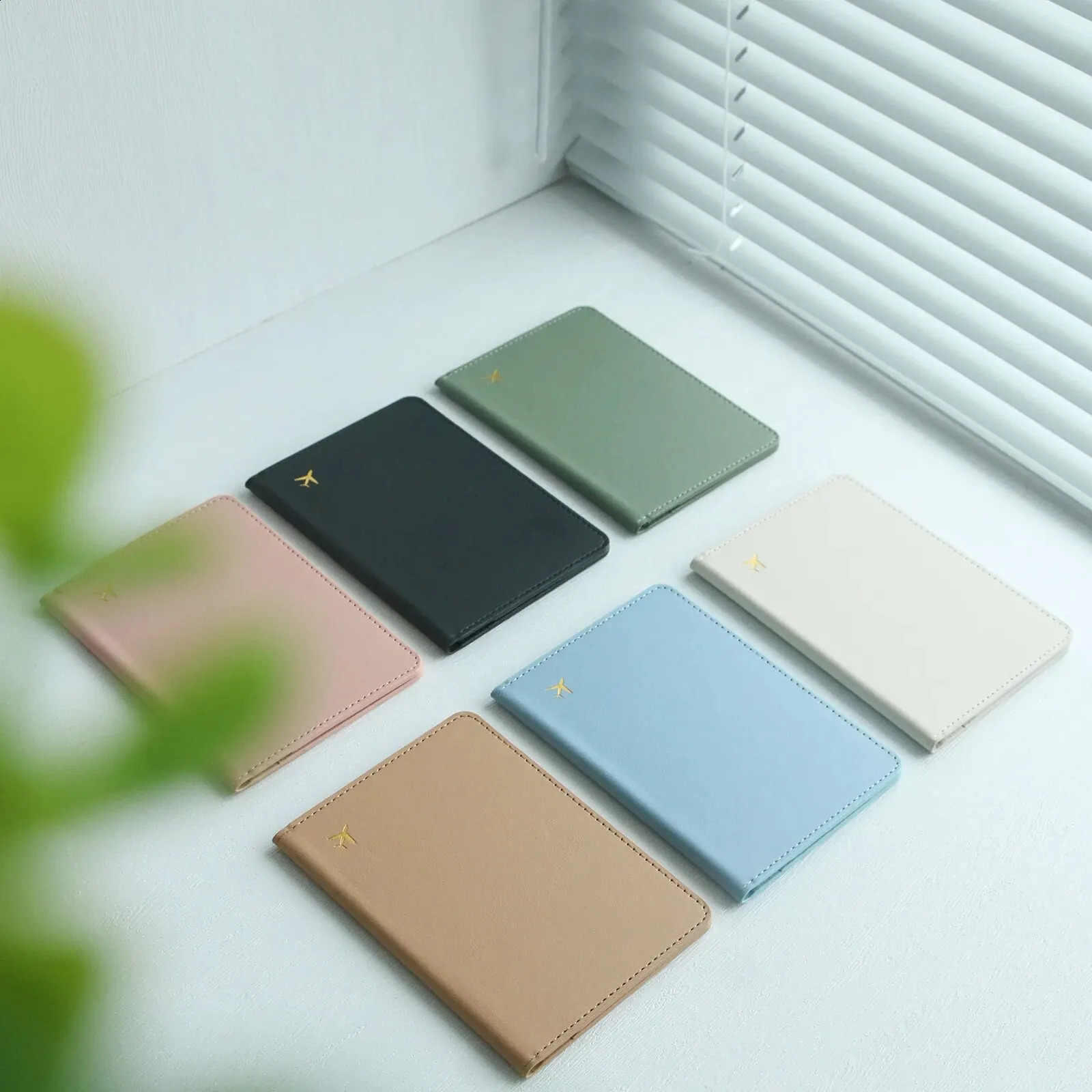 Pure Chic Passport Wallet Faux Leather Lightweight Waterproof Rfid Blocking Slim Vaccine Card Holder Travel Essentials250906
