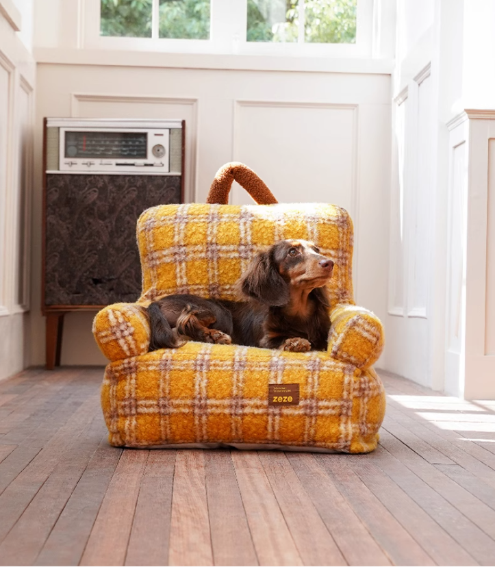 Versatile Pet Sofa Sleep Pad: Adjustable Size Ideal for Canines Year-Round
