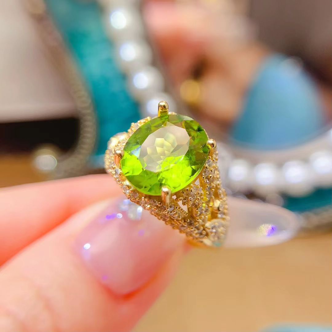 Luxury 925 silver gemstone ring natural peridot ring 9mm*11mm 4ct VVS grade genuine peridot silver jewelry