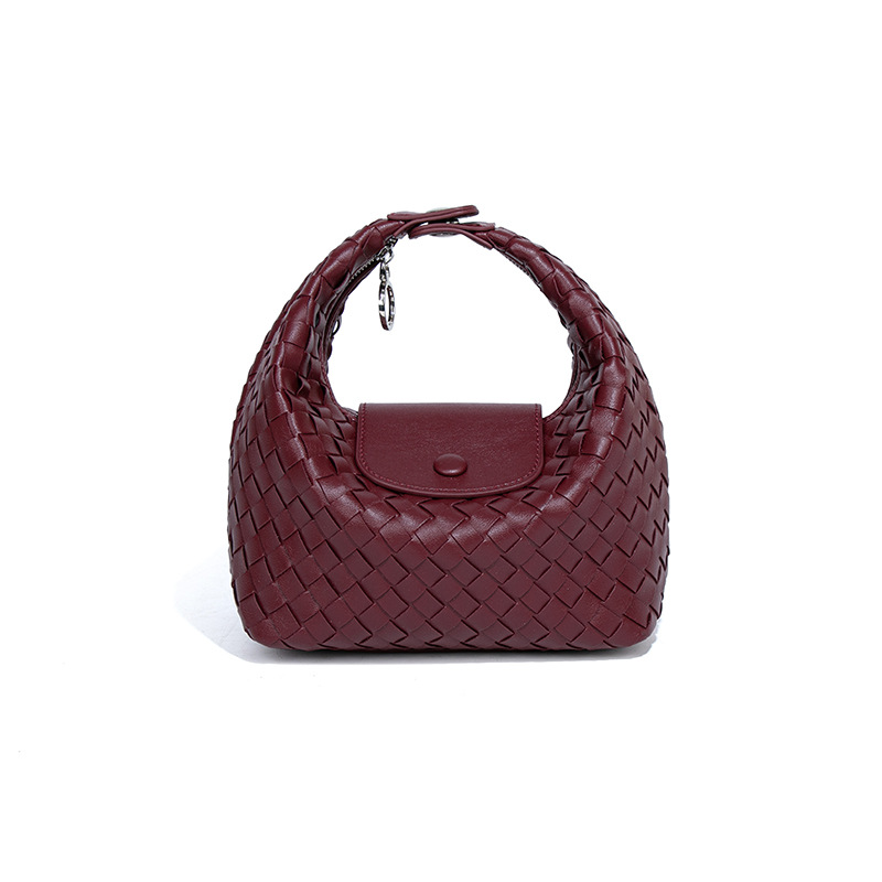 Designer 2025 New Woven Purse Fashion Shoulder Crossbody Tote Moon Dumpling Mini Evening Bag