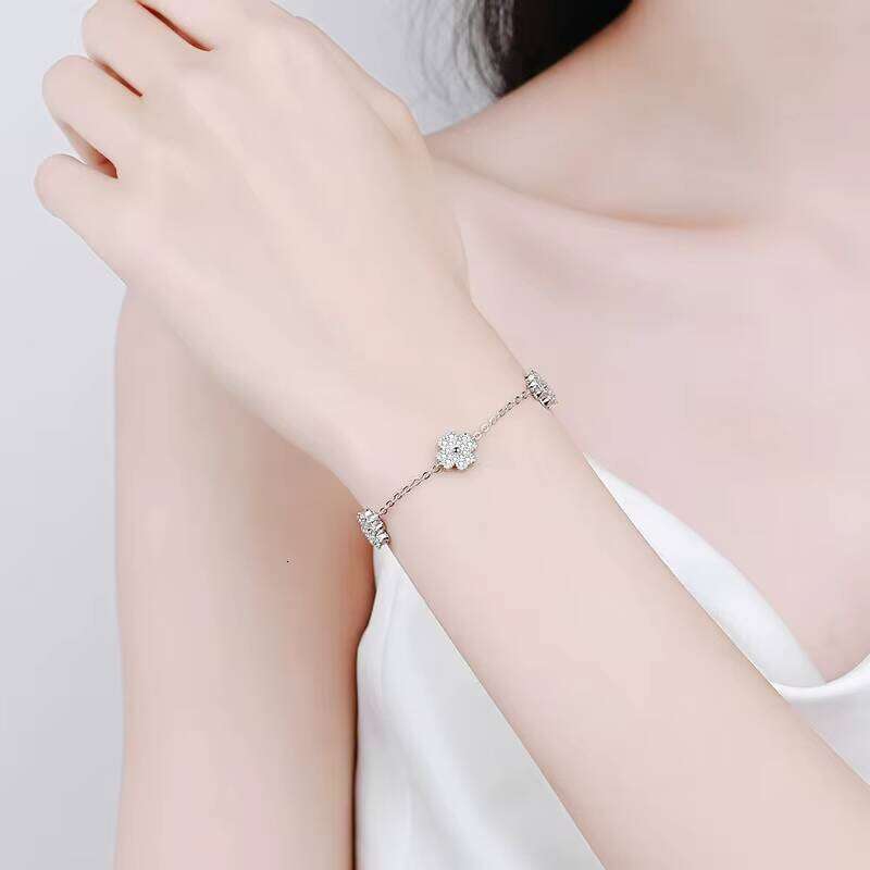 Fine Jewelry Fancy Four Leaf Clover Micro Inlaid Moissanite S Sterling Sier Bracelets for Women