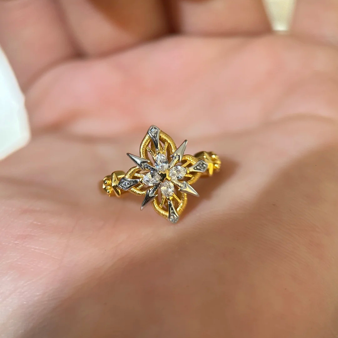 Luxury Brand Designer Jewelry Vintage Rebirth Beauty Antique Arrow Ring Old Money Style Retro Four-Leaf Clover Thorn Brushed Diamond Ring