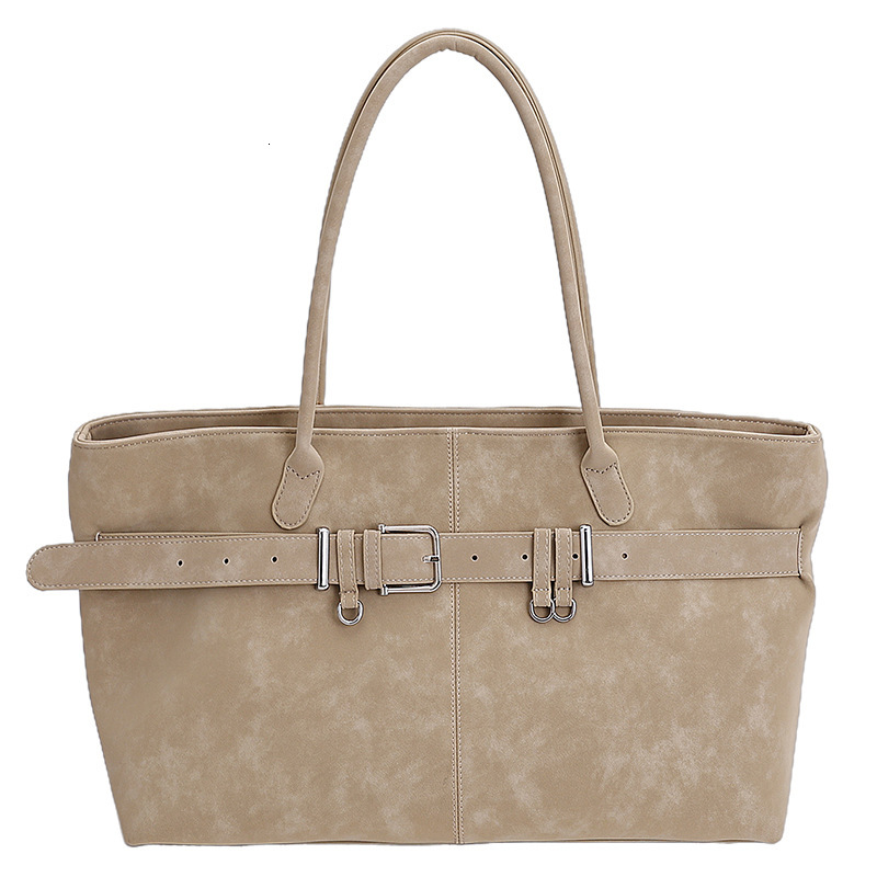 Free shipping designer French Niche High-End Underarm Bag for Women Commuter Bag Vintage Single Shoulder Bag Simple Versatile Fashion Handbag