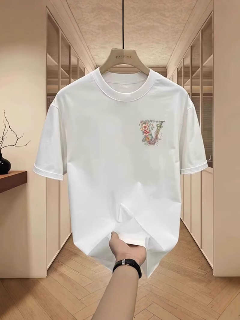 100% pure cotton versatile short-sleeved T-shirt for men, new summer 2025 style, trendy streetwear, unique and small-batch, loose-fitting American style top
