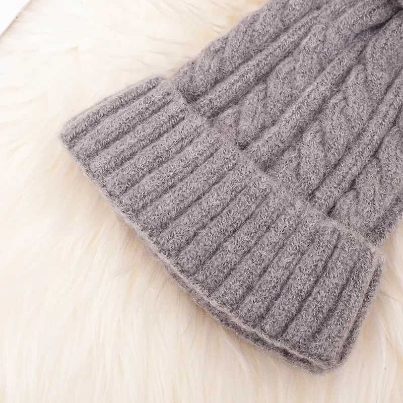 Fashion Warm Knitted Womens Hat Striped Winter Hats For Women Pink Fur Pompom Wool Beanies Thick Skullies C faux Pom pom HatXJ250910