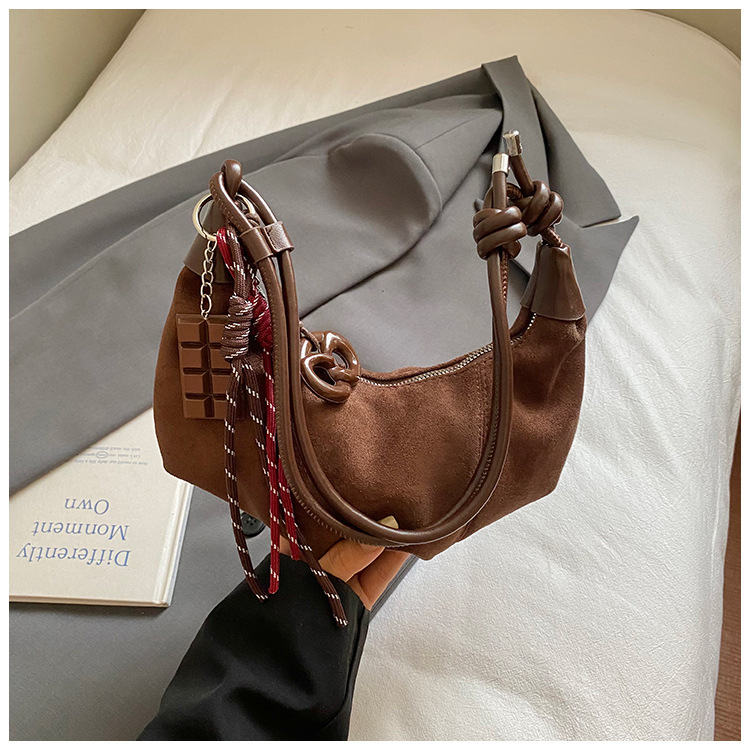 Free shipping designer Vintage Melad Matte Horn Bag Dumpling Bag Niche Design Simple Commuter Bag Crossbody Bag Women Shoulder Bag
