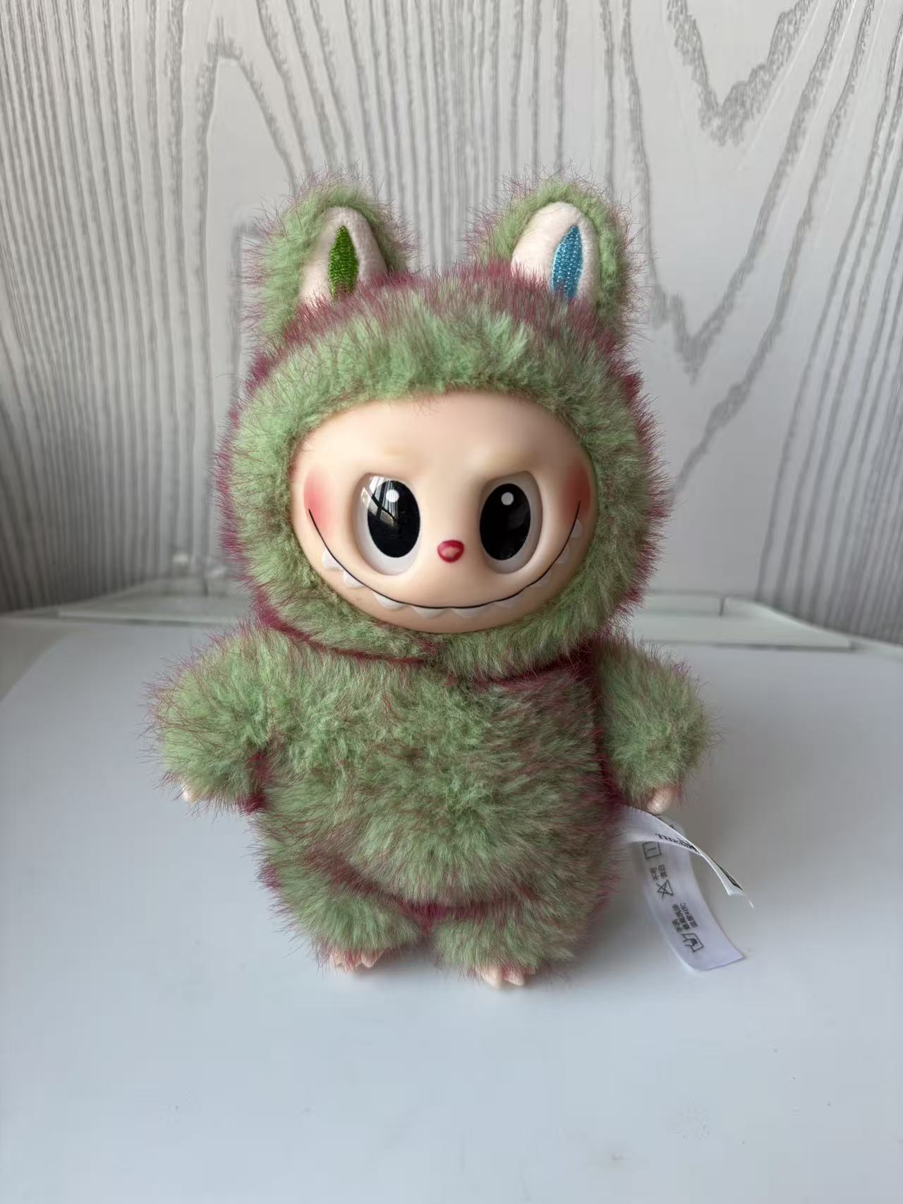 High quality 100% the latest styles ZIMOMO V3 labubu doll Cute childrens 18cm Christmas gift