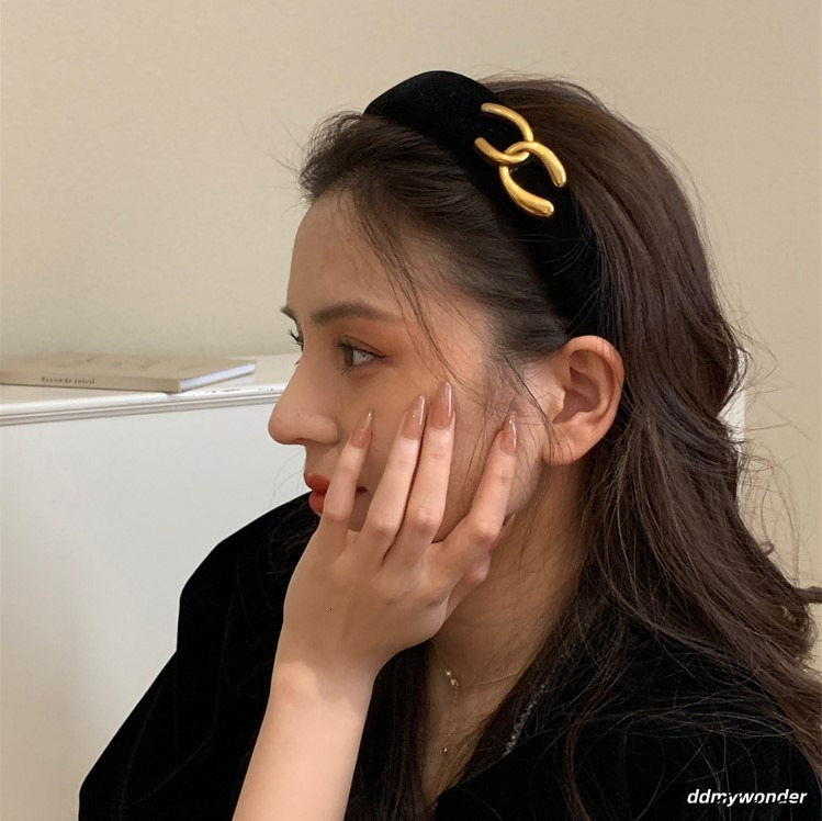 Minimalist High-End For Women Autumn And Winter Internet Celebrity Face Washing Headband Versatile Elegant High Skull Top Hair Accessory 250711