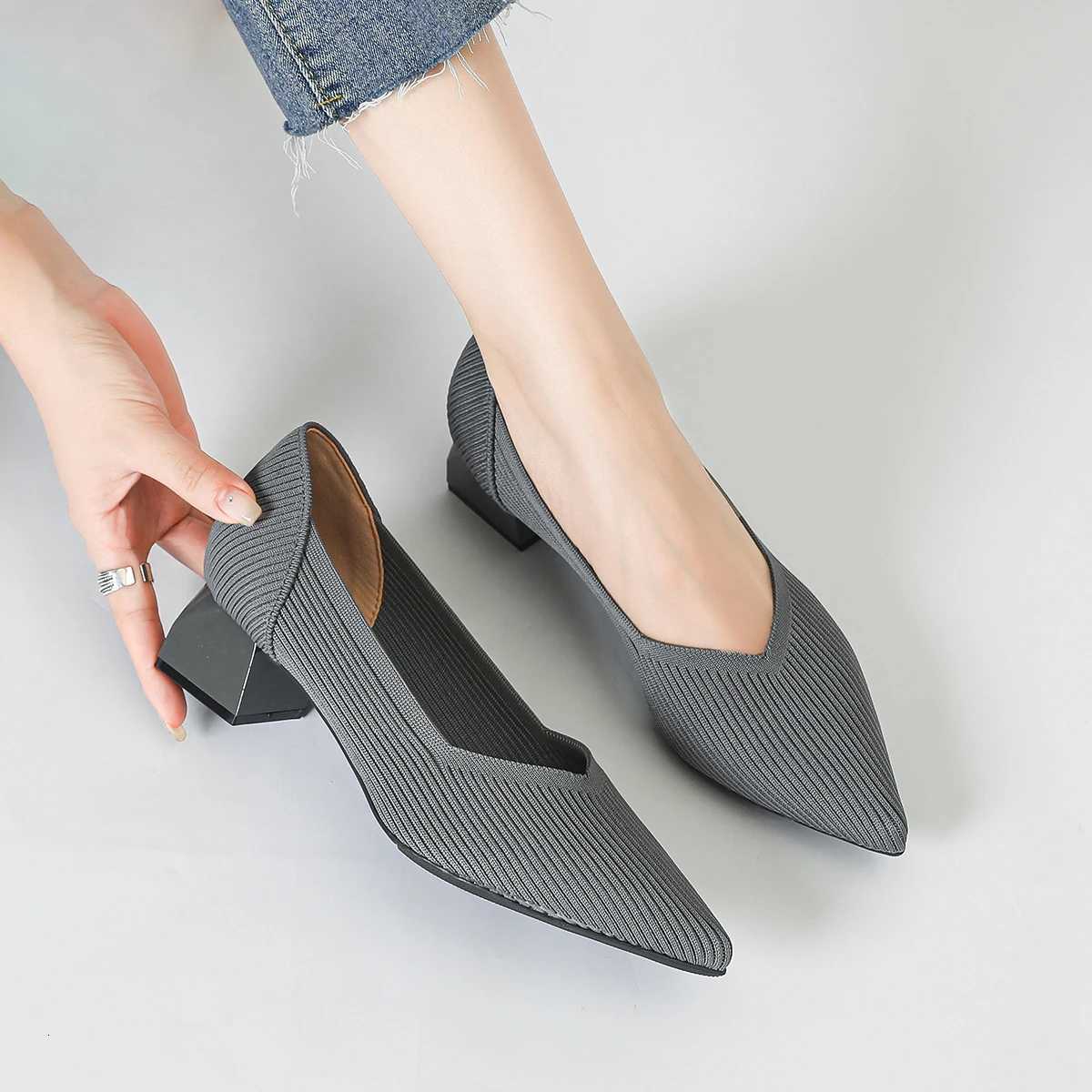2025 New Womens High Heels Large 4243 Fashion Pointed Anti slip Rubber Bottom Knitted Breathable Shoes W250910