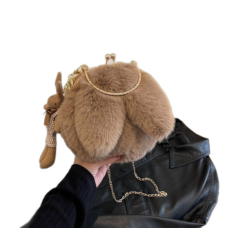 2025 autumn new fashionable plush bag versatile trend niche design handbag light bag luxury style women's shoulder bag designer bag