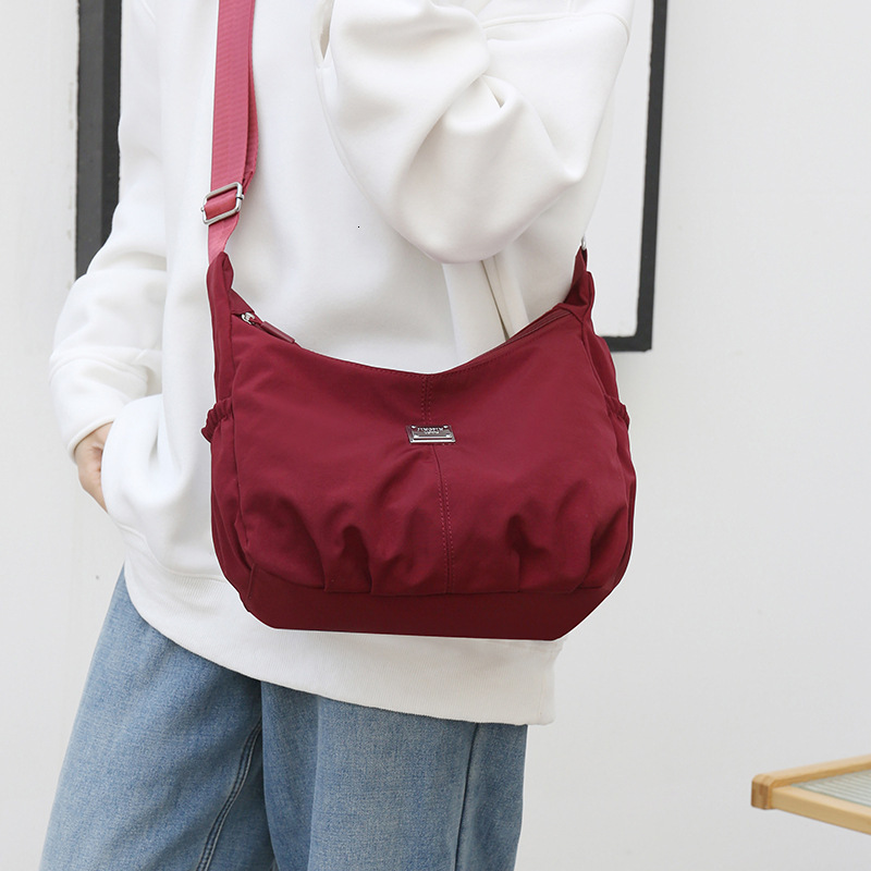 Large Capacity Casual Pleated Crossbody Bag Designer Bag Oxford Cloth Durable Free Shipping Outing Mommy Bag Luxury Bag Simple Shopping Single Shoulde