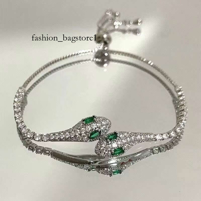High Quality Icy Blue Sier/Brass Moissanite Serpent Bracelet with Pull-on Design Exuding and Sophistication