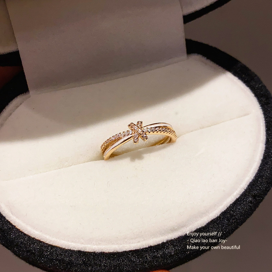Gold - Toned Ring With Cross - Shaped Diamond, Twisted Pave Detail Delicate Daily & Elegant Jewelry Gift For Her High - Quality And Charming Accessory