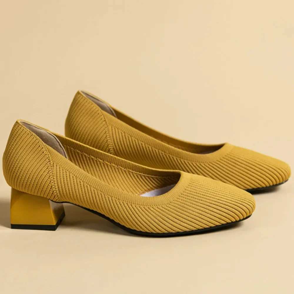 Rough Order Shoes Women Mid Heel 4cm Breathable Knitted Oversized Soft Soled Casual Woven Shoes Cloth Shoes Wide Heels Women W250910