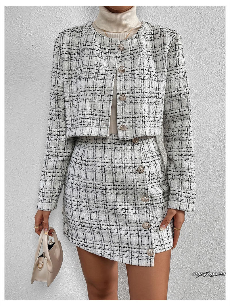 Free Shipping Designer High-End Classic Quality Top Jacket Hot Selling Light Half Body Short Skirt Set