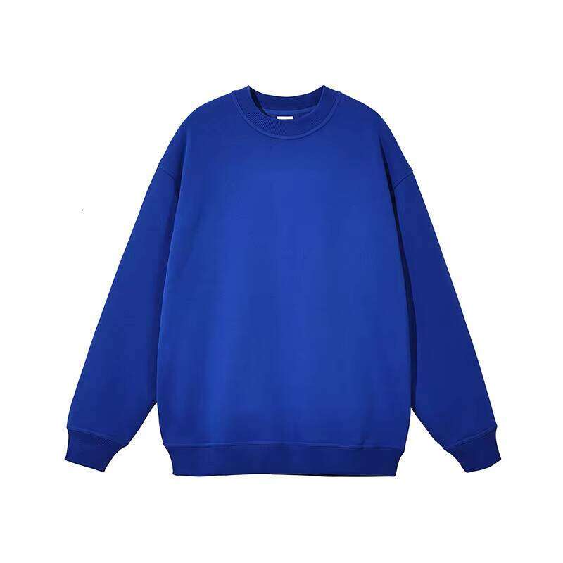 High-quality crew neck hoodie with fleece lining for warmth