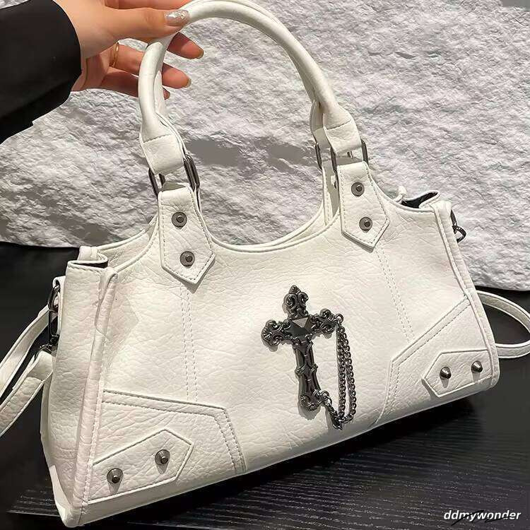Dhgargets New Spicy Girl Niche Motorcycle High-End Shoulder Bag ddmywonder ddmywonder
