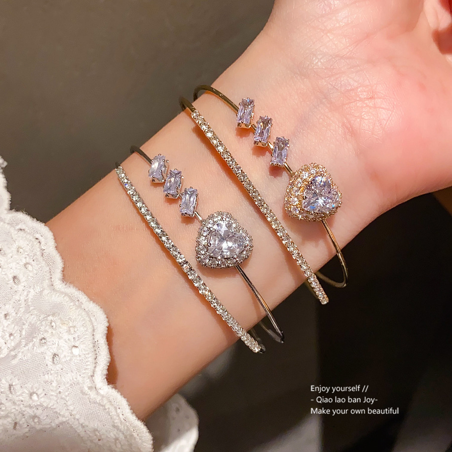 Silver - Toned Bangle With Heart - Shaped Crystal, Baguette Zircons And Sparkly Pave Design Delicate Daily & Luxe Jewelry Gift For Her High - Quality 