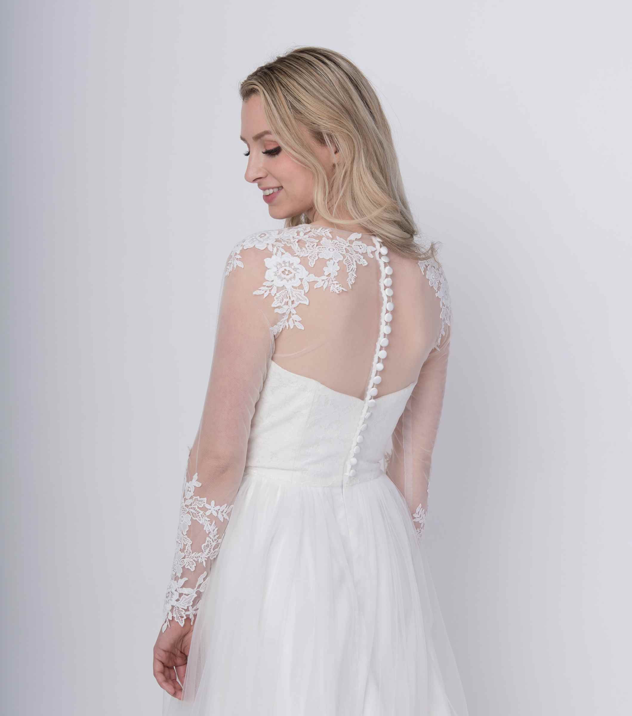 Elegant Wedding Jacket Lace Appliques Long Sleeve Bridal Bolero Bridal Accessories Wrap Shawl Customized Size