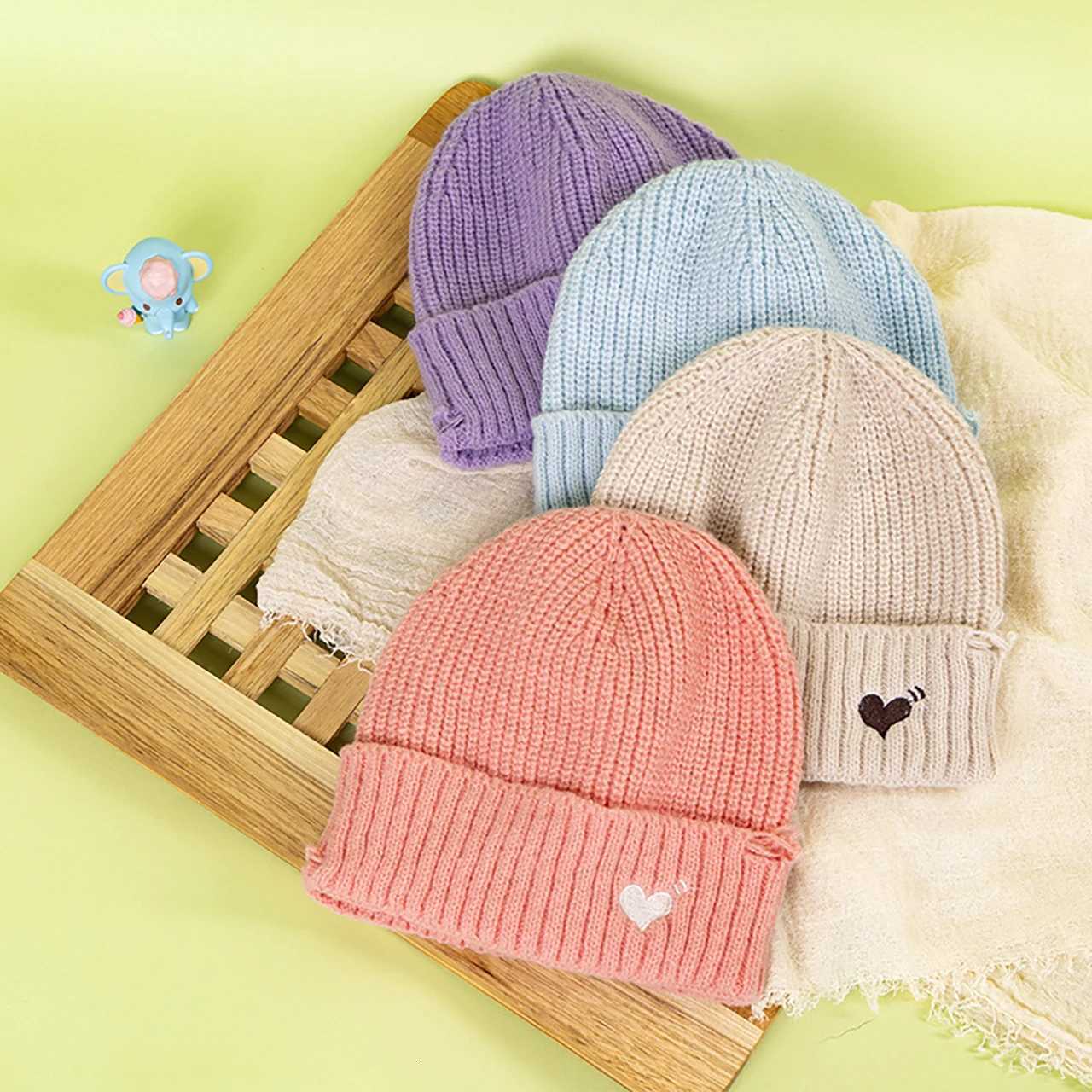 Autumn Winter Wen Winter Hat Hip Hop Trendy Love Ho Knitted Beanie Solid Color Ear Protection Warm Hats G250910