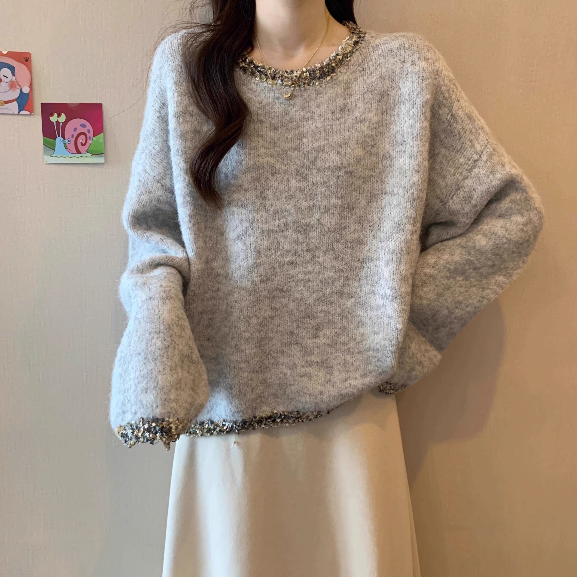 2025 French New Thick Craftsmanship Shiny Knitted Sweater Grey Women's Sweater Autumn/Winter Plus Size Fat MM Basic Shirt design Lightweight Desi