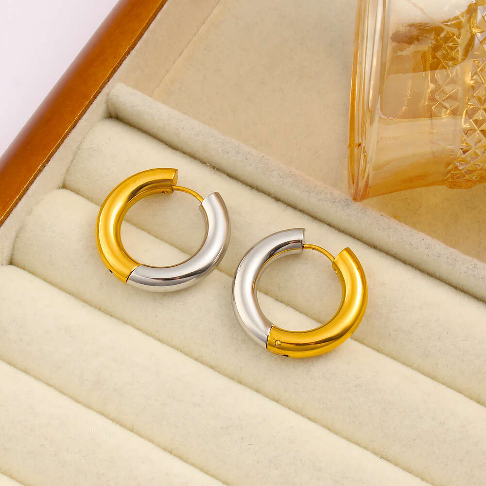 Fashion Hot-Selling Simple French Gold-Plated Non-Fading Stud Stainless Steel Two-Tone Splicing Earrings