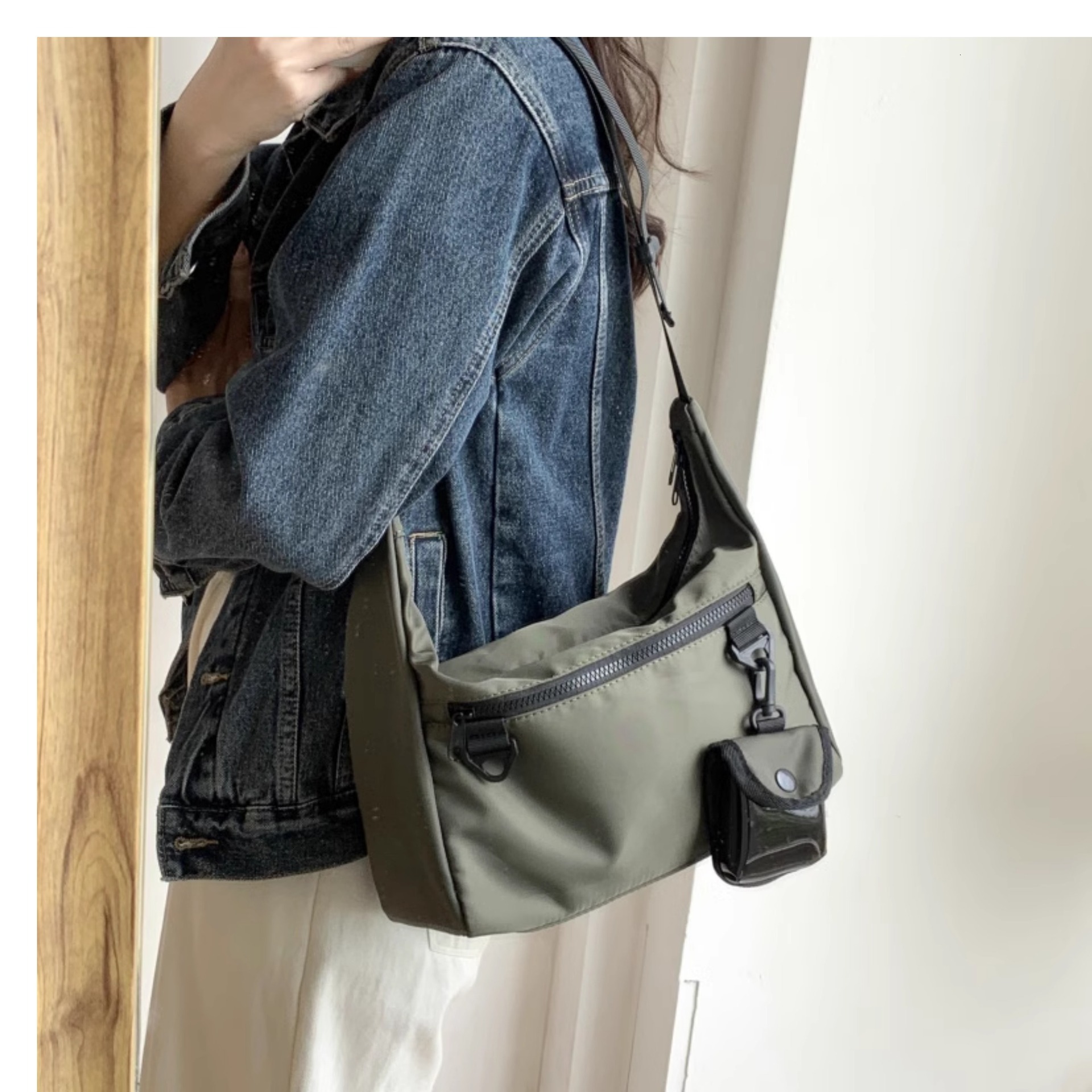 New Designer Bag Luxury Free Shipping Bag Japanese Style Single Shoulder Crossbody Bag Men Trendy Brand Student Sports Backpack Commuter Bag Casual Me