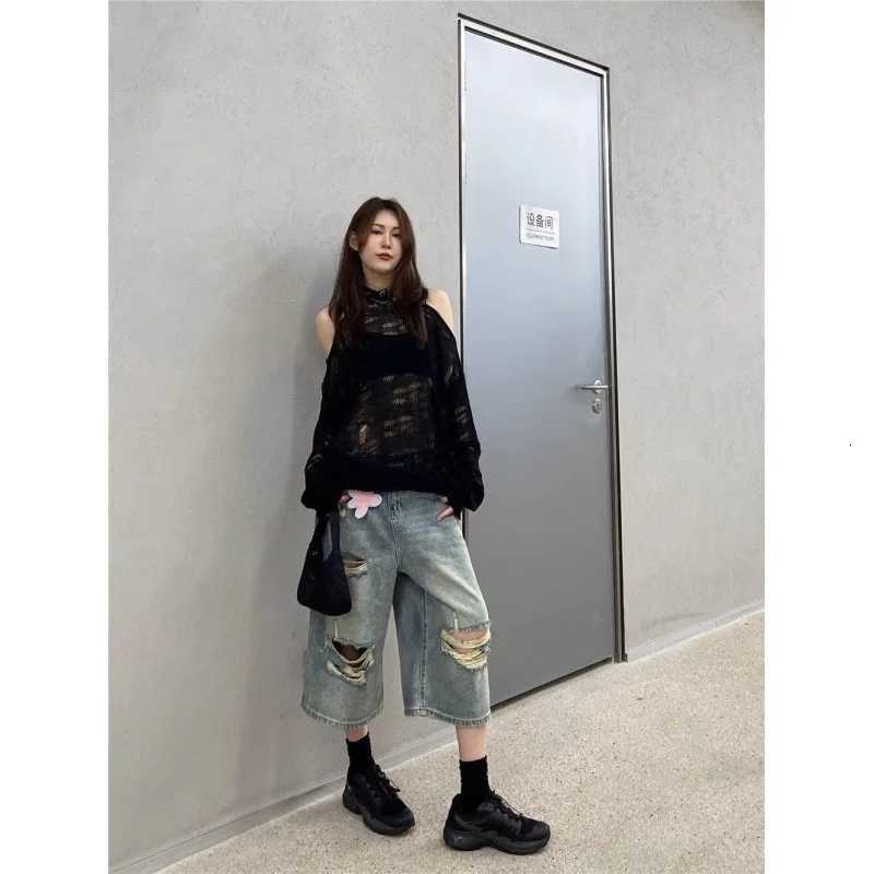 American street high waisted ripped wide leg jeans for women loose and casual retro washed straight leg cropped pants Z250910