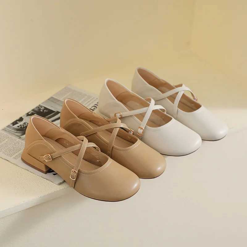 2023 new womens leather shoes Spring and Autumn Casual Outerwear work and banquet and office Large size 4143 Mary Jane heels W250910