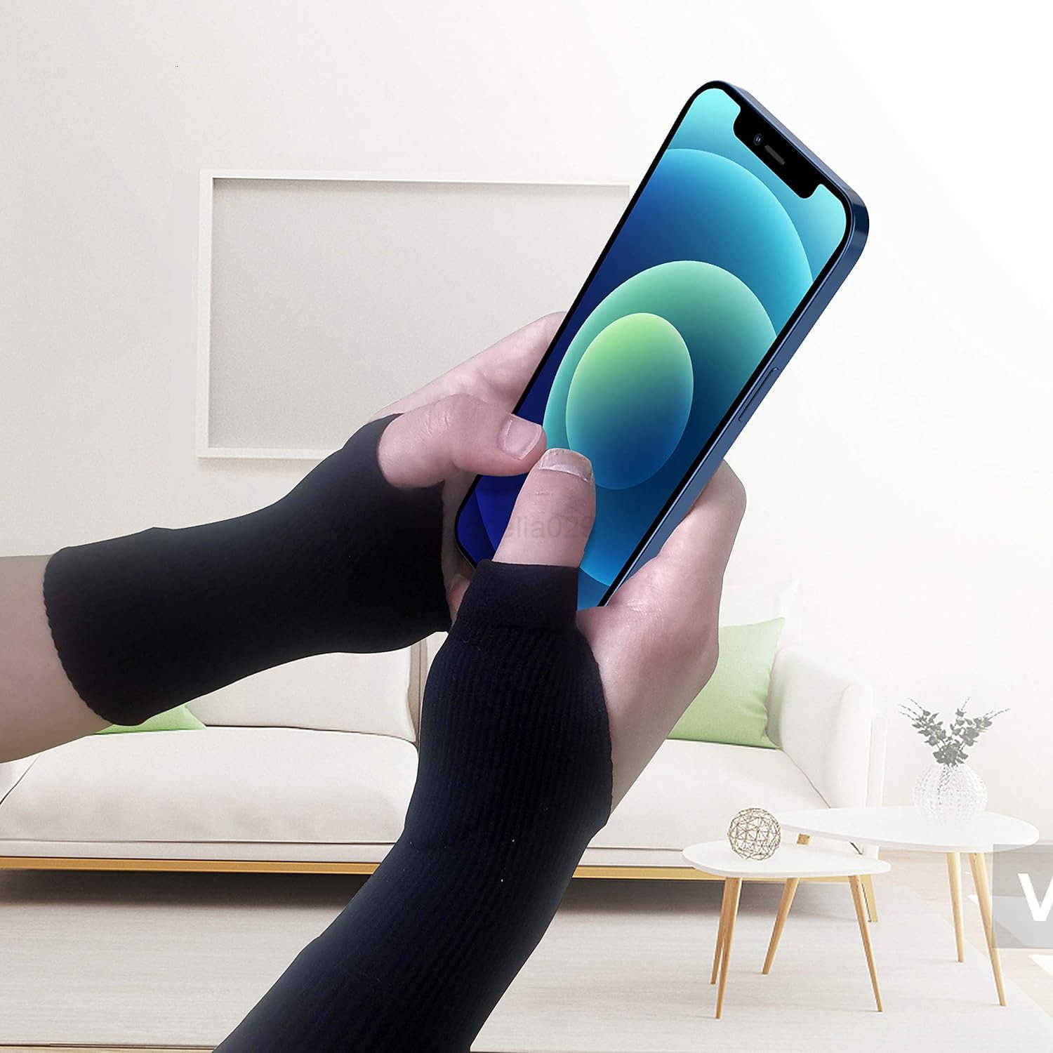 Wrist Thumb Compression Arthritis Gloves1 PairBreathable Wrist Support Brace Fingerless Glove with Gel Thumb Injury PadsComfortable Carpal Tunnel Slee