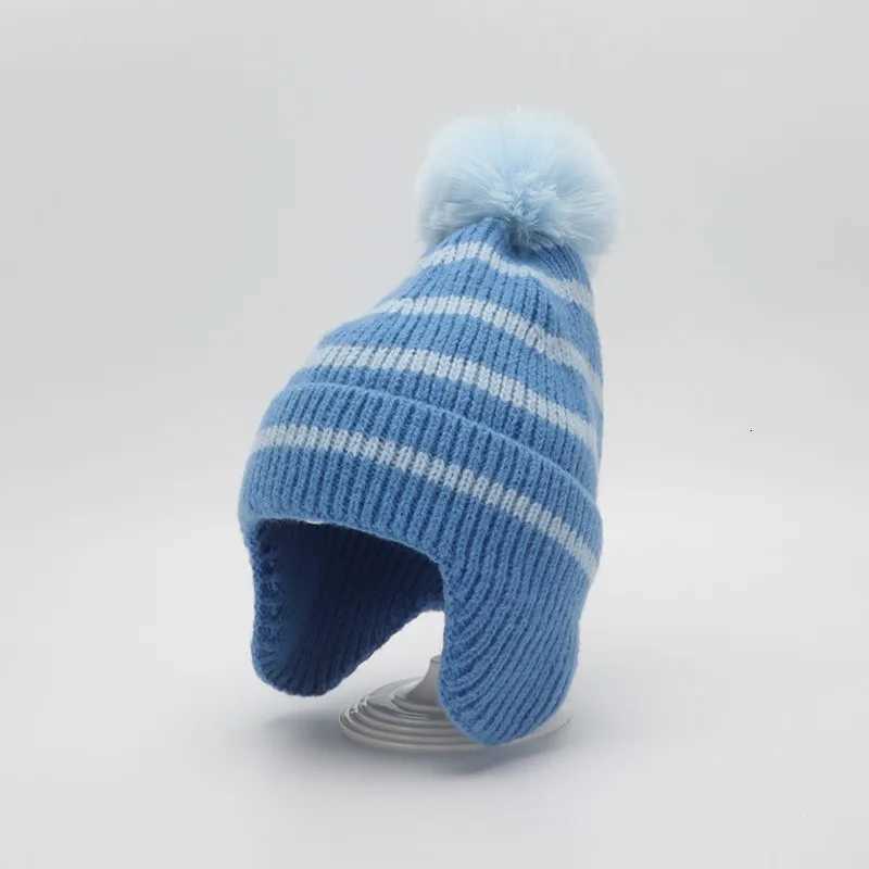 Baby Hat Winter Autumn Korean Striped Knitted Ear Protection Keep Warm Beanie Hats For Girls Boys With Pompom Ball Children NewXJ250910