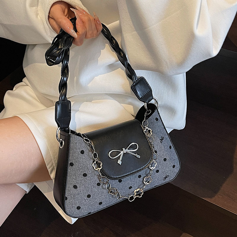This Year S Trendy Baguette Bag For Designer Bag Luxury Bag Women New Free Shipping Fashionable Shoulder Underarm Bag Ins Niche Versatile Shoulder Bag