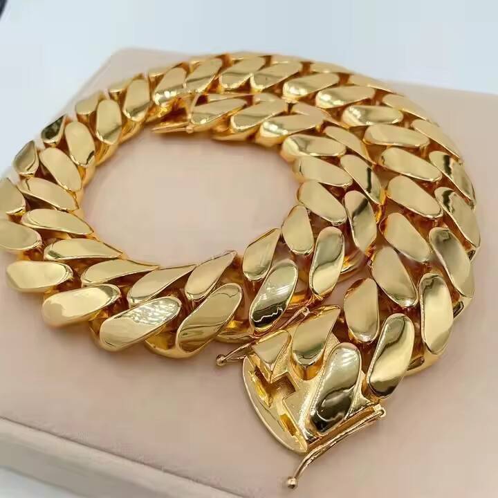 Hip Hop Jewelry Fashion Style Luxury and Heavy Necklace Super Big Cuban Necklace Big Ass Cuban Link Chain Miami Cuban Link