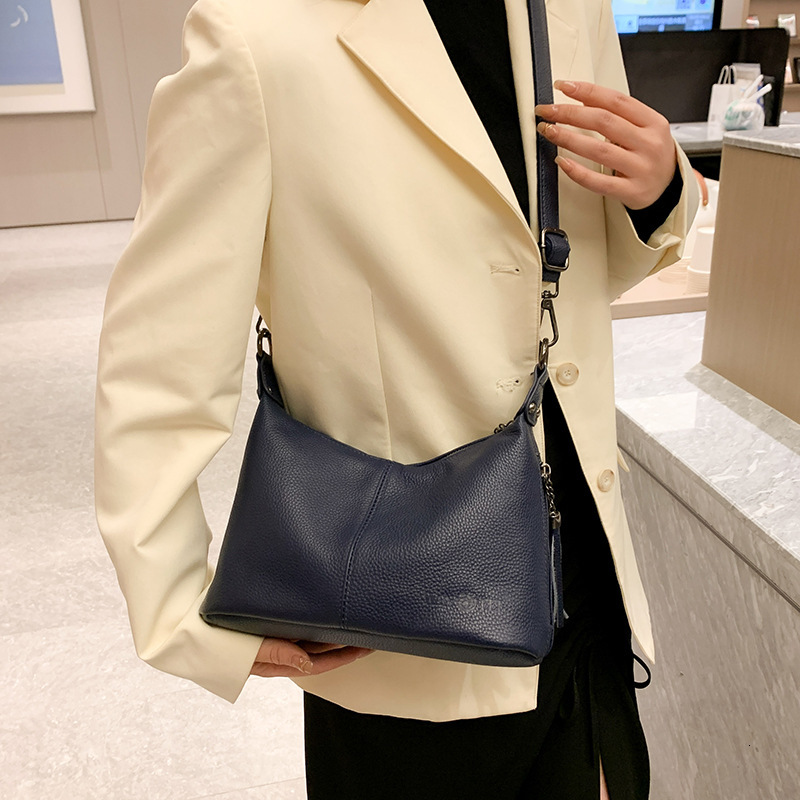 Free shipping designer Hot-Selling Underarm Bag Top Layer Cowhide Elegant Retro Versatile Shoulder Bag Women Fashion Shoulder Bag Crossbody Bag Trendy