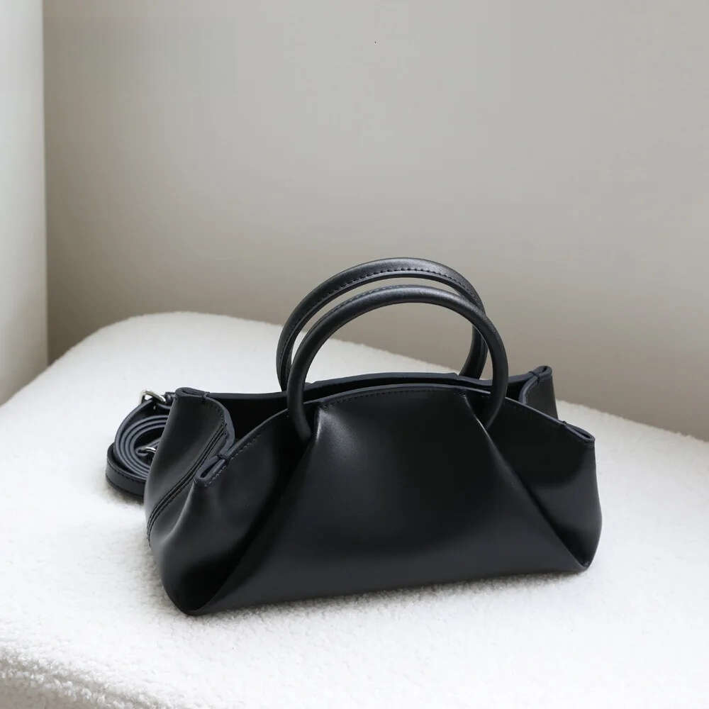 Korean Niche Circular Handheld Cloud Tote Sier Beige Color Plain Cow Leather Women Crossbody Bag Leisure Handbag