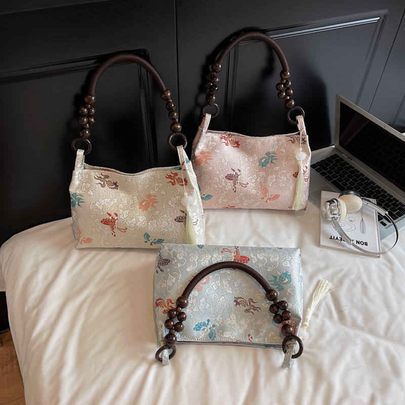 2025 Autumn New Retro Embroidered Handbag, Unique Design, Versatile, Trendy, Fashionable, Simple Women's Shoulder Bag, Designer Bag