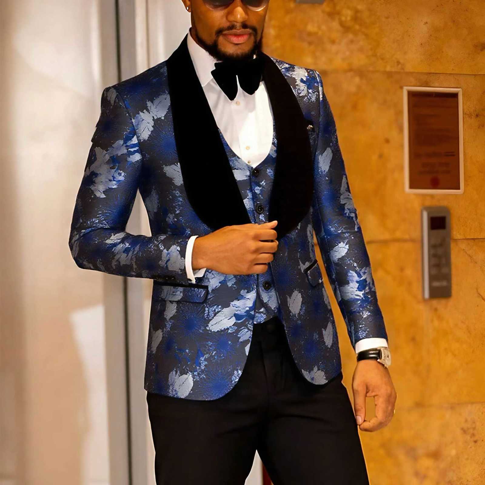 Mens slimfitting threepiece suit with singlebreasted tuxedo suitable for weddings balls and dinners jacket vest pant W250910