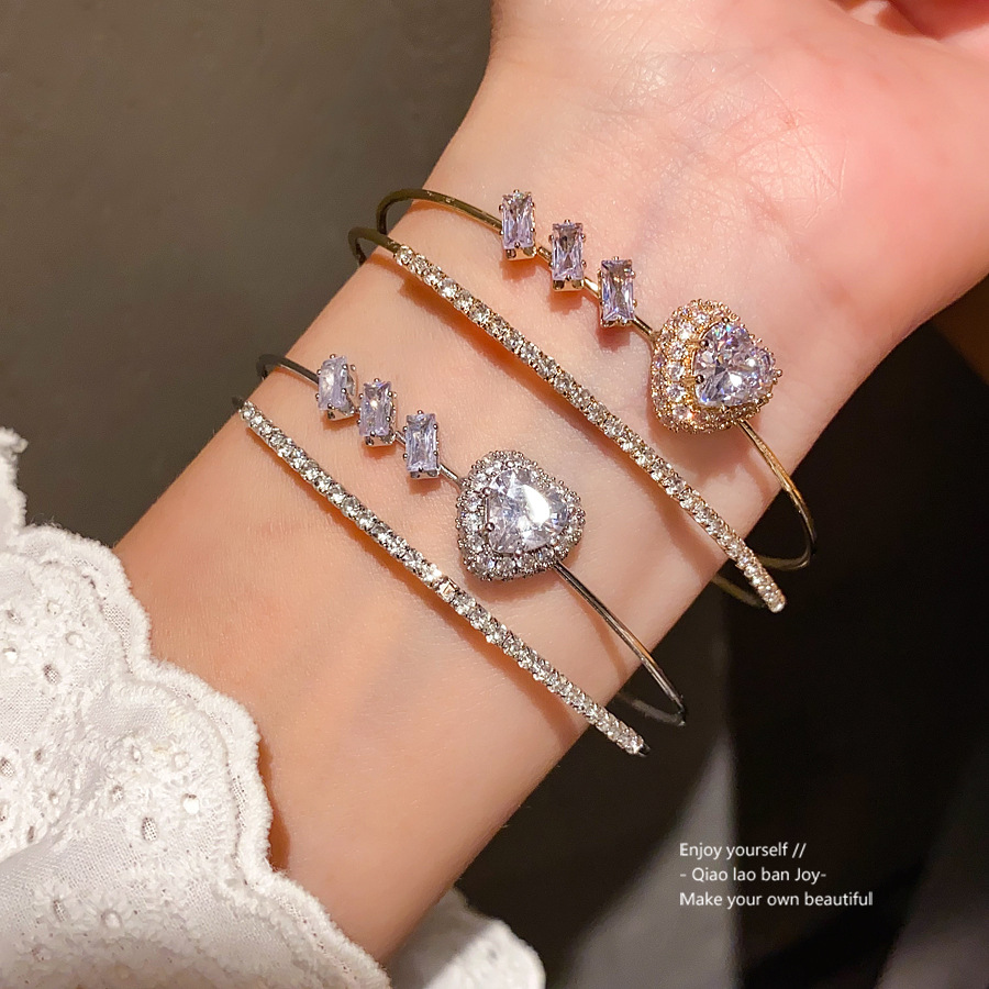 Silver - Toned Bangle With Heart - Shaped Crystal, Baguette Zircons And Sparkly Pave Design Delicate Daily & Luxe Jewelry Gift For Her High - Quality 