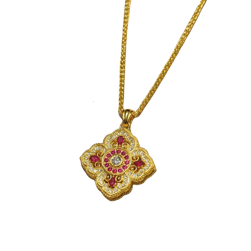 French Court Style Four-Leaf Clover Necklace Light Niche Elegant High-End Clavicle Chain for Women