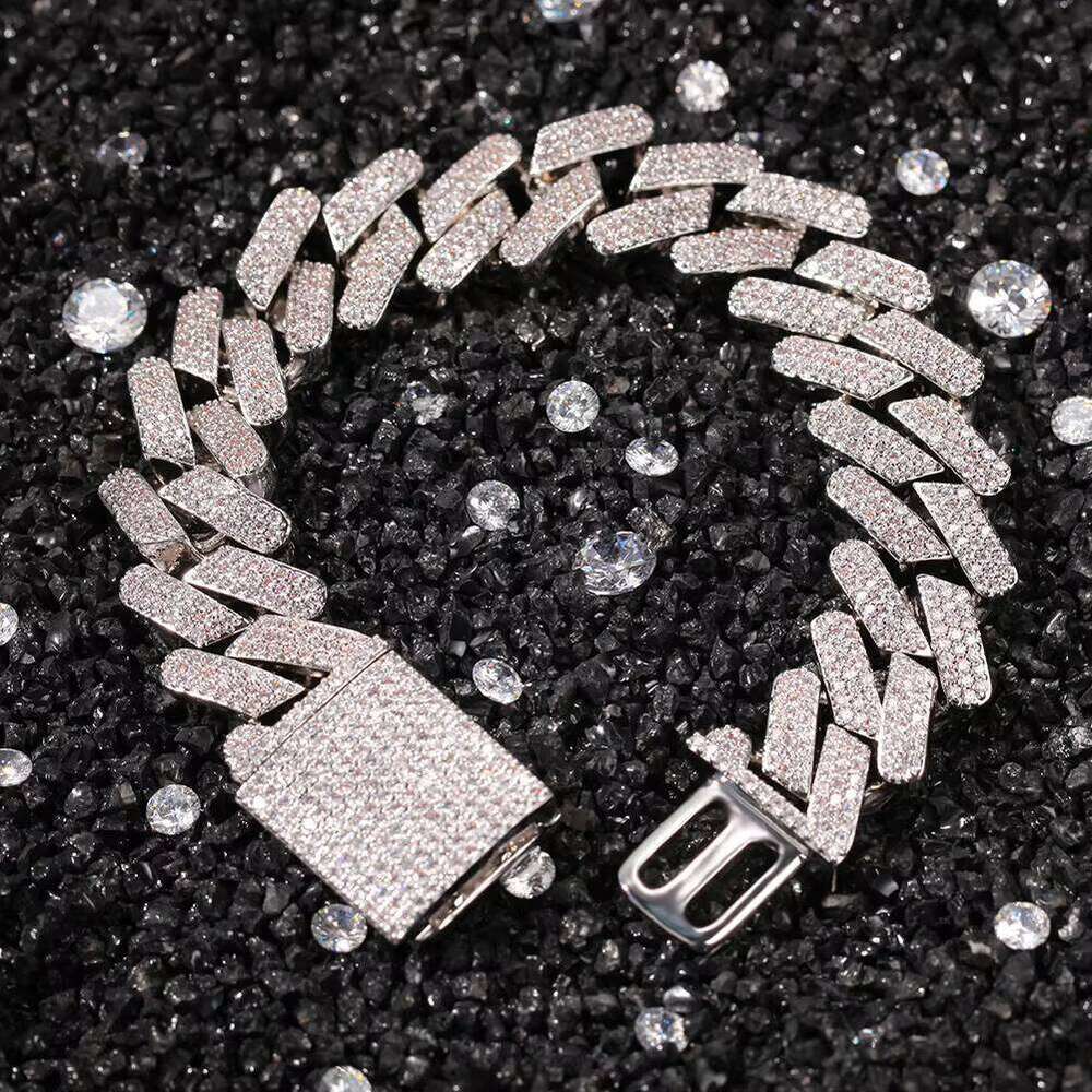 Hot Selling Hip Hop Jewelry Sier Cuban GRA VVS Third Party Certified Iced Out Moissanite Bracelet
