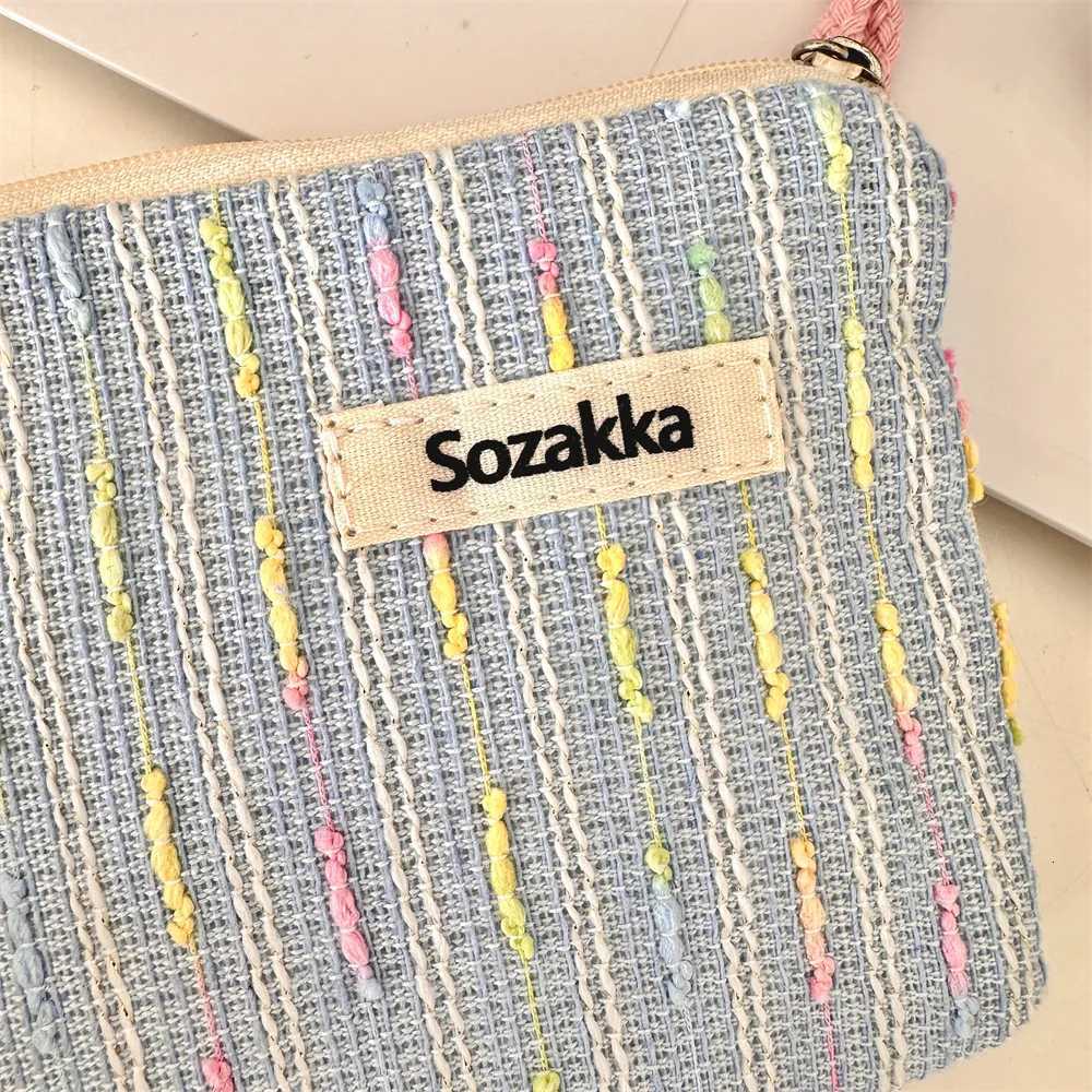 Kawaii Small Travel Cosmetic Lipstick Earphone Data Cable Storage Bag Purse Women Portable Mini Makeup Handbags Wallet Pouch BagXJ250910