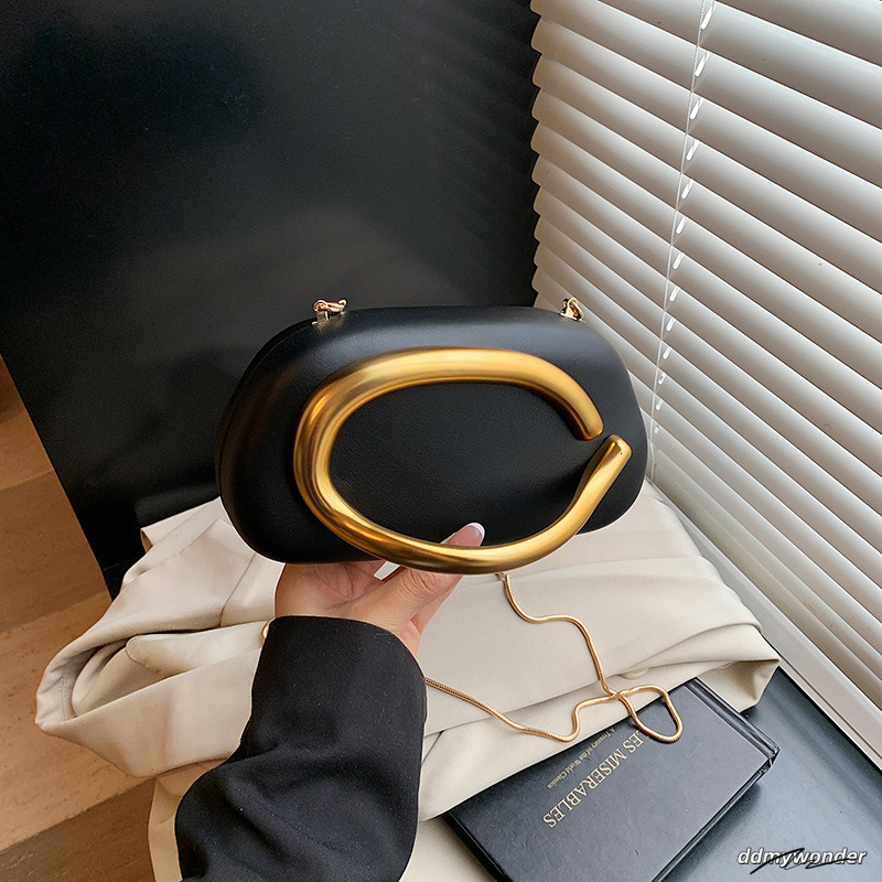 European And American Classic Round Box Hand-Held Dinner Free Shipping Designer Metal Handle Chain Single Shoulder Crossbody Bag Retro Mini Handbag