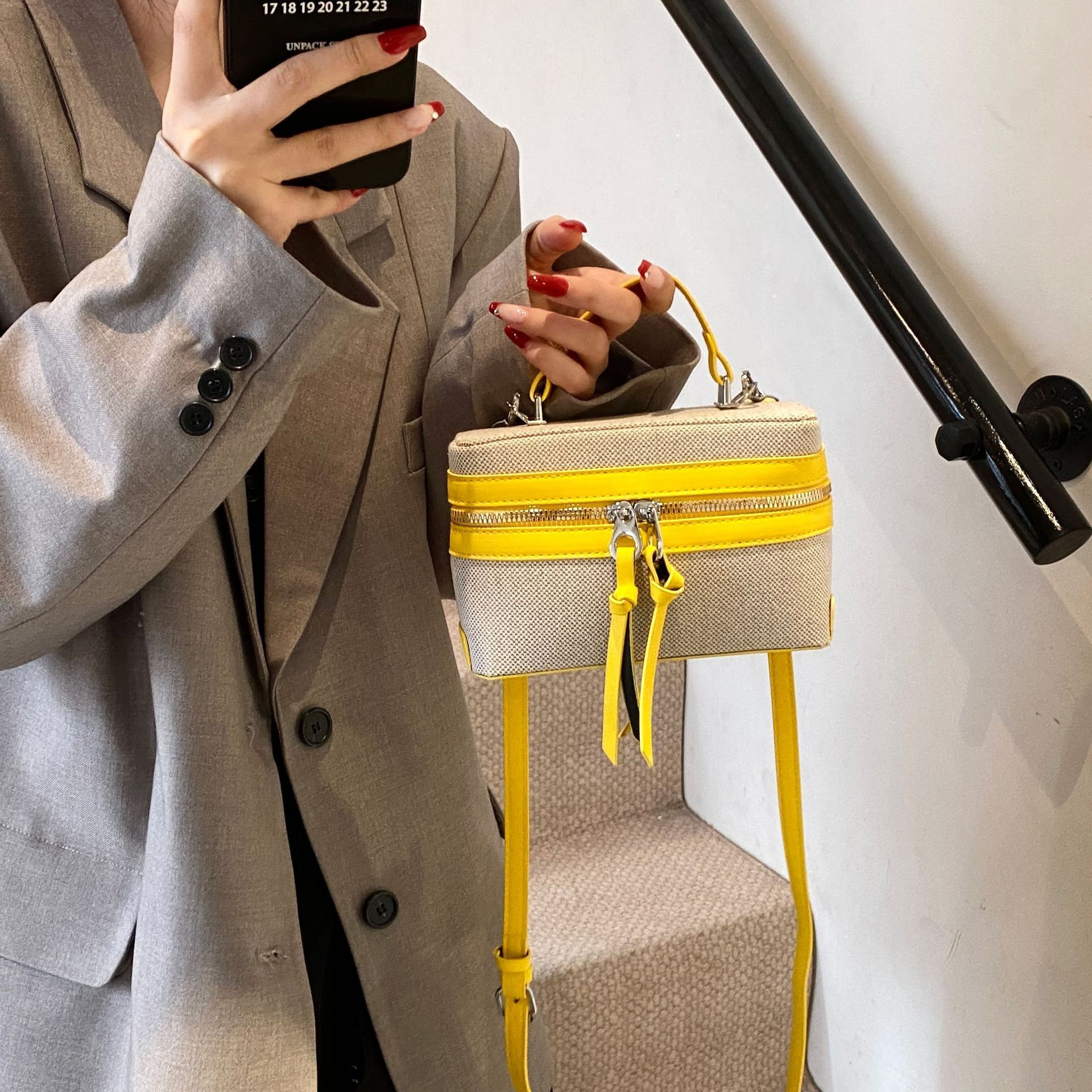 Spring Summer New Trend Luxury Designer Bag Bag High End Free Shipping Woven Color Block Box Bag Versatile Handbag Shoulder Crossbody Women S Bag