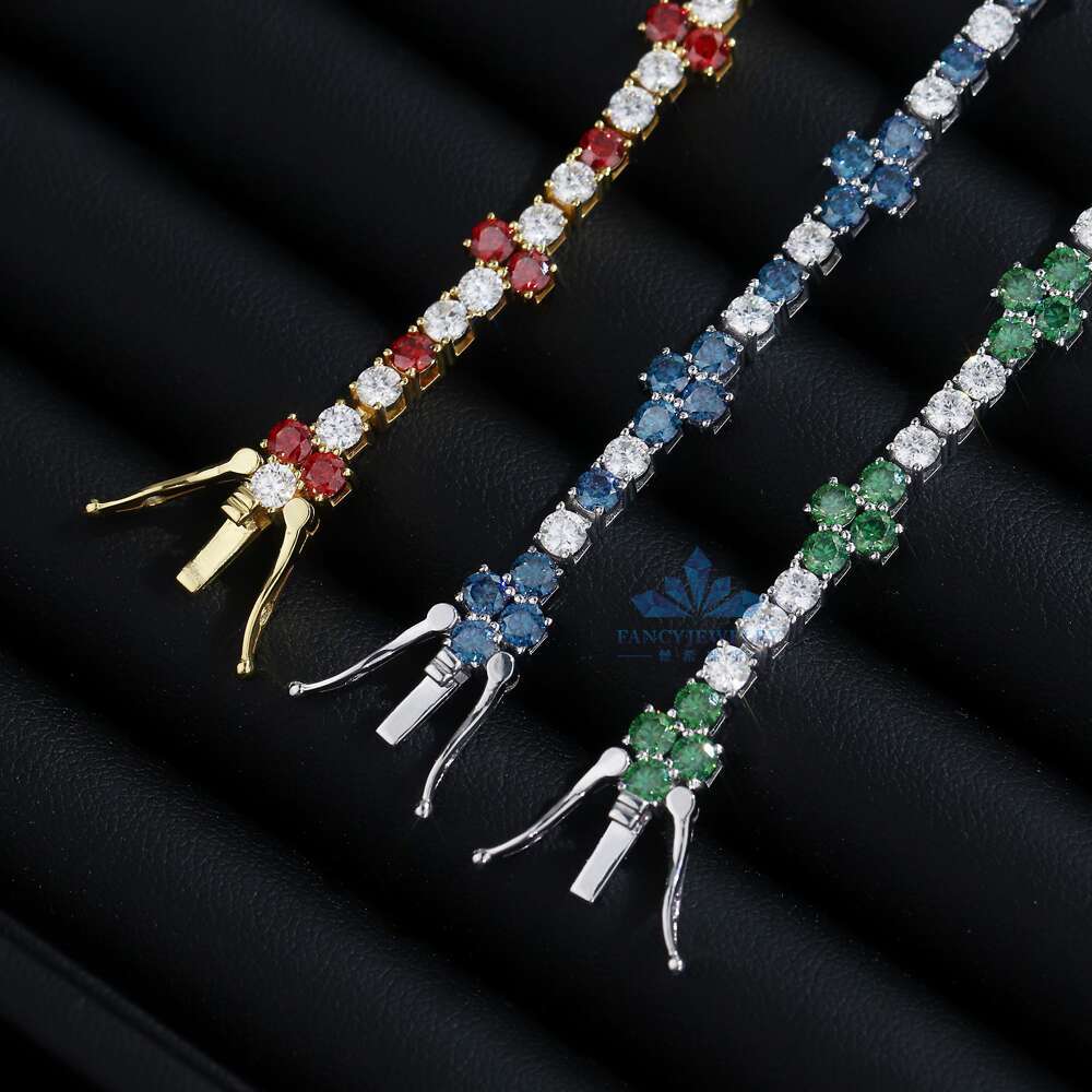 New Arrival 3mm VVS Moissanite Dia Iced Four Leaf Clover Cross Tennis Chain Bracelet Sier Fashionable Femme Design