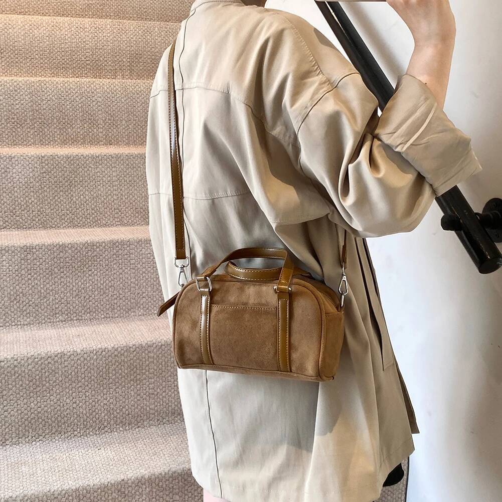 Suede Adjustable Shoulder Strap Handbag Women s Shoulder Bag Patchwork Versatile Pillow Bag Frosted Leather Casual Fashion Designer Bag Travel Bag