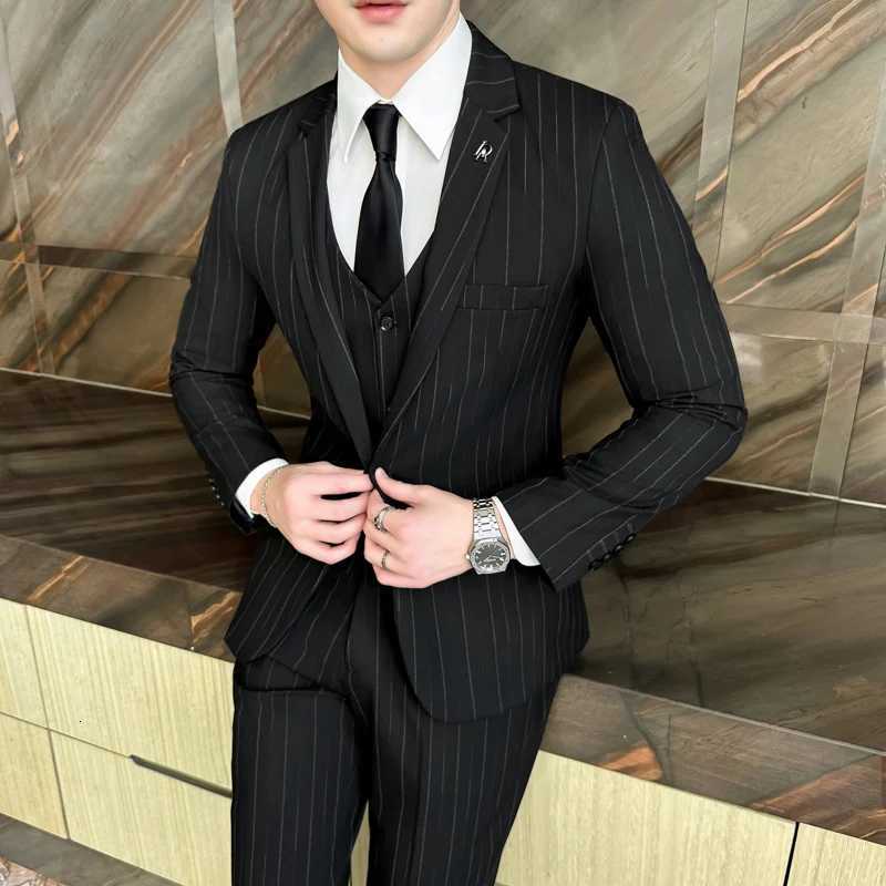 2025 HighQuality Wedding Suit ThreePiece Set Striped Business Casual Fashion Vest Trousers Ensemble Handsome Boutique Trend W250910