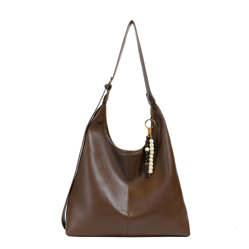 Free shipping designer Large Capacity Underarm Bag Women Versatile Fashion Single Shoulder Bag Crossbody Bag Bucket Bag Ladies Commuter Bag Tote Bag