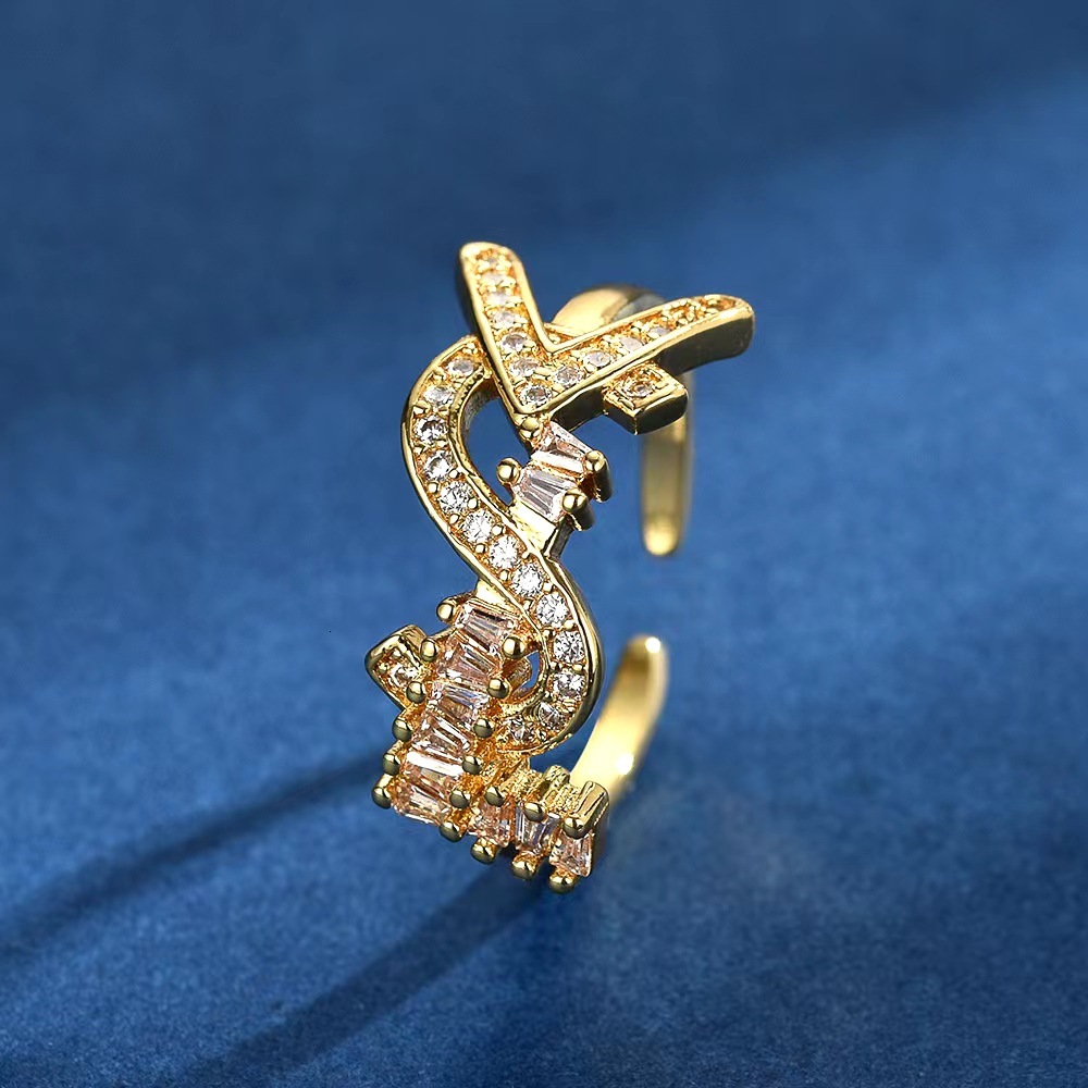 Luxury Brand Designer Jewelry Letter Open Ring Fashion Niche Design Sense Index Finger Ring Elegant High-End Light Luxury Hand Jewelry For Women Whole