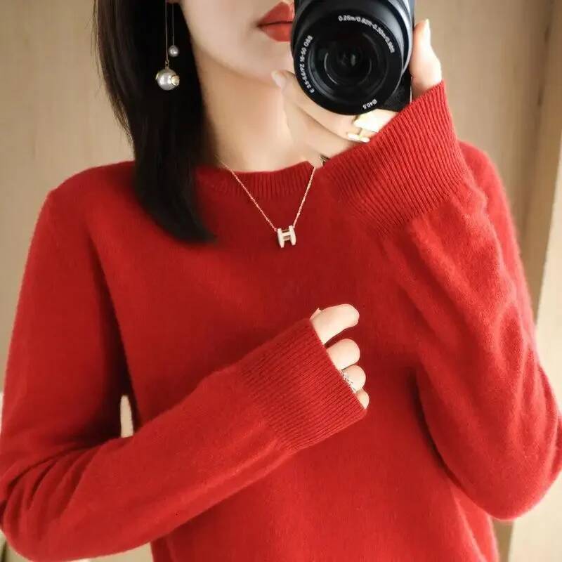 2025 Women Spring Autumn Long Sleeve O-neck Pullovers Warm Bottoming Shirts Korean Fashion Sweater Knitwear Soft Jumpers dongdumaoyi